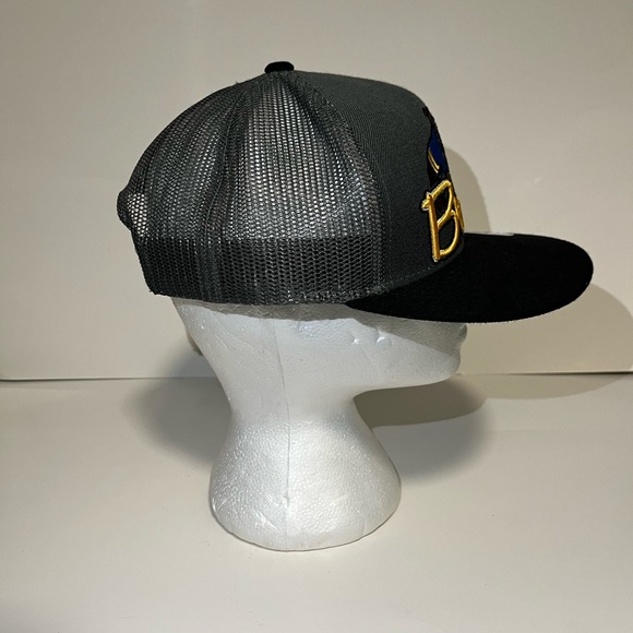 Men's Top of the World  UCLA Bruins Trucker Snapback - Picture 3 of 11